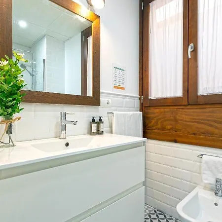 Genteel Zacatin Apartment *